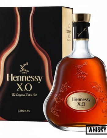 Hennessy XO Original Extra Old Cognac 70cl - Aged to Perfection